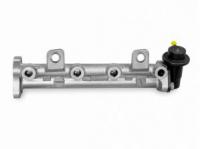 Subaru Sambar Used Fuel Rail & Regulator